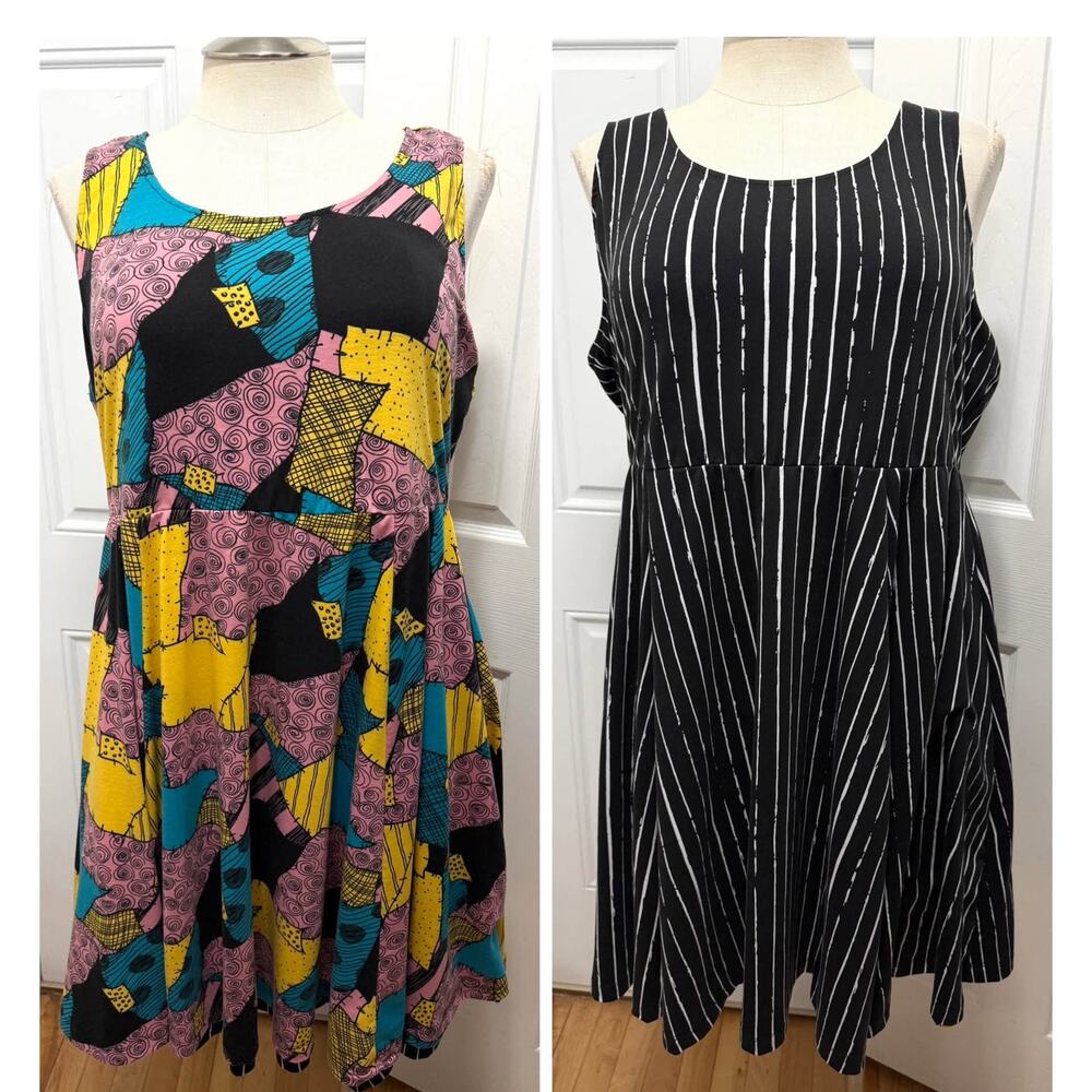 READ Torrid 2 (2X) Disney Nightmare Before Christmas Reversible Jack/Sally Dress